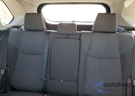 2021 Toyota Rav4 Xle z USA, uszkodzony, nr VIN 2T3P1RFVXMC203046